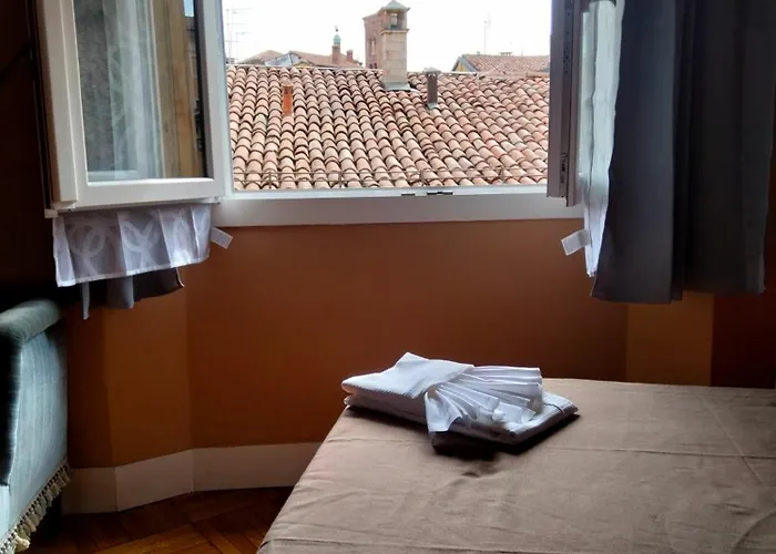 Palace 600 By Bolognacentro Ad 게스트하우스 볼로냐